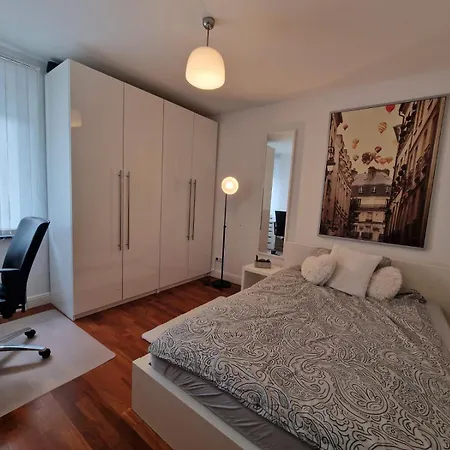 Comfort Messe Frankfurt Apartman *